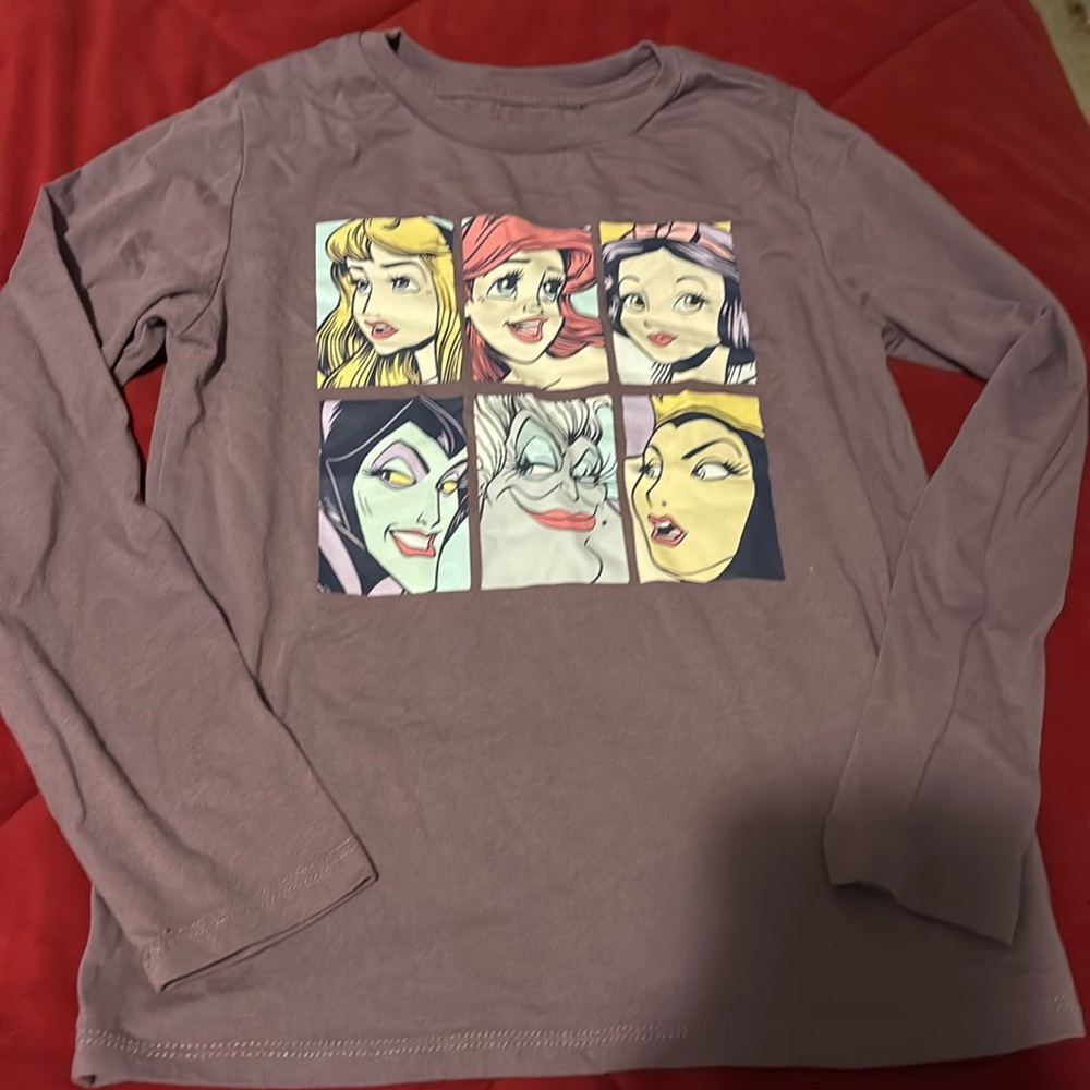 Girls Disney long sleeve tee size M 7/8